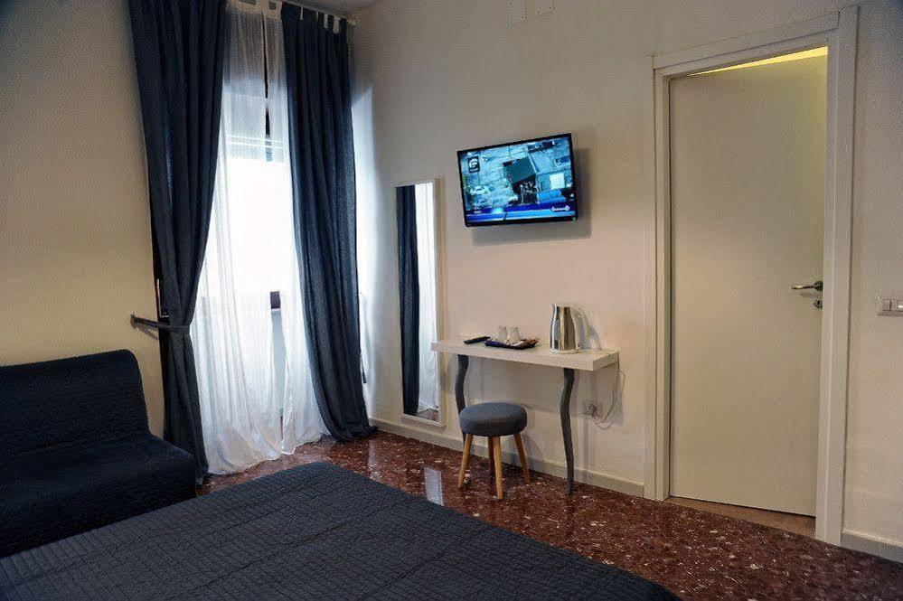 Casa Castagna Bed & Breakfast Salerno Bagian luar foto